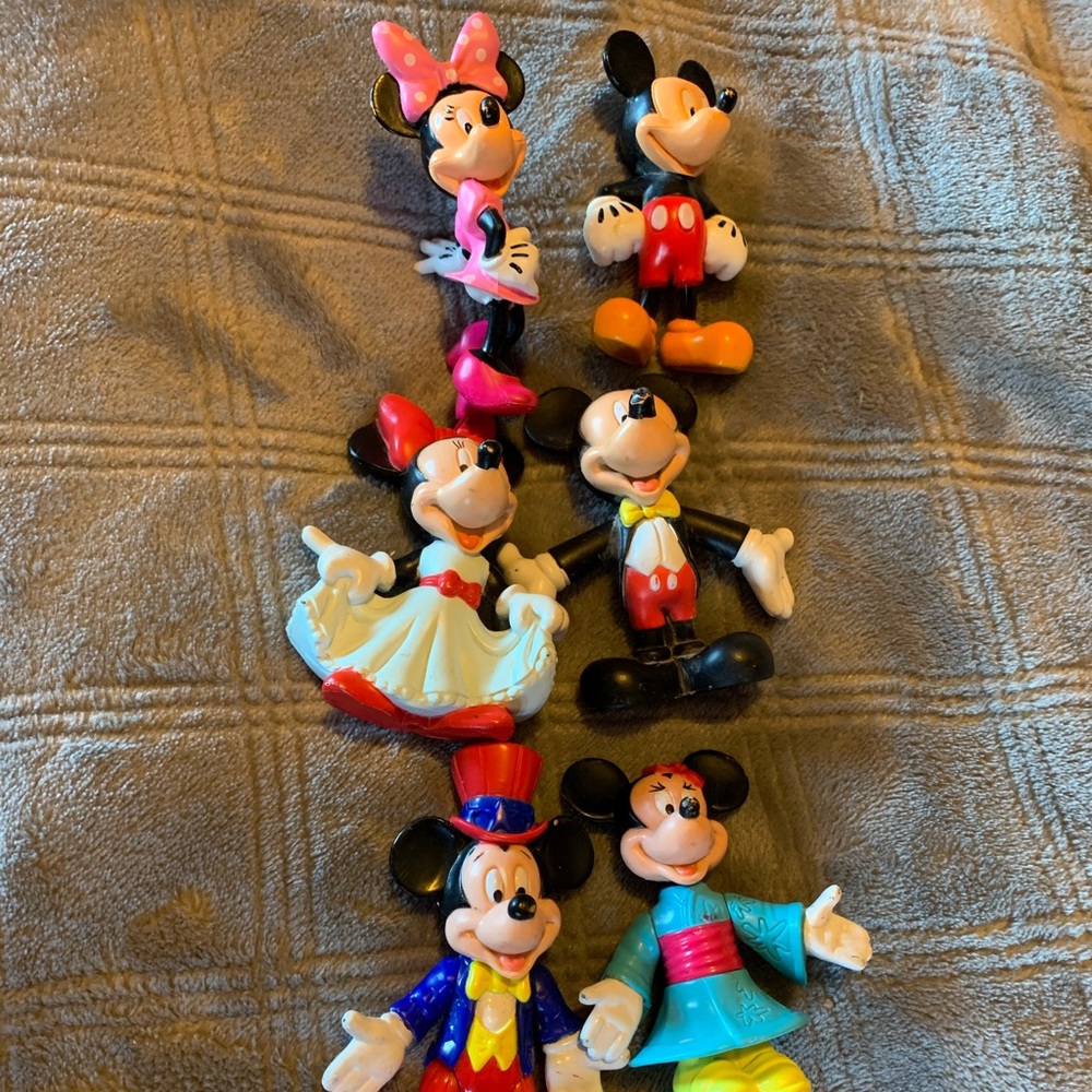 Mickey and Minnie figures
